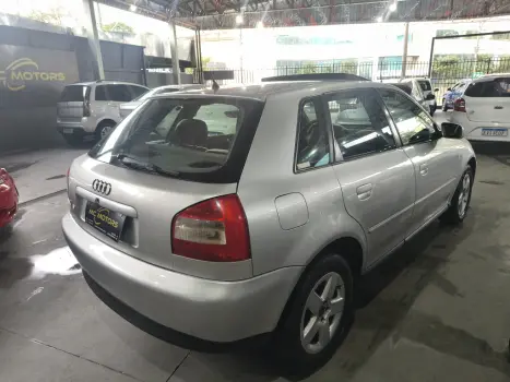 AUDI A3 1.8 4P, Foto 15