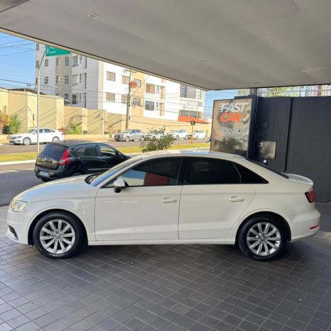 AUDI A3 Sedan 1.4 16V 4P TFSI ATTRACTION AUTOM�TICO, Foto 4