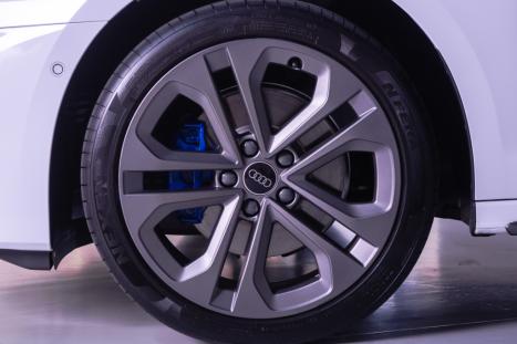 AUDI A3 Sedan 2.0 16V 4P TFSI PERFORMANCE S-TRONIC AUTOM�TICO, Foto 5