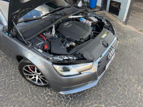 AUDI A4 2.0 16V 4P TFSI ATTRACTION AUTOM�TICO, Foto 19