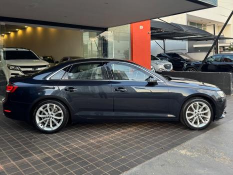 AUDI A4 2.0 20V 4P AUTOMÁTICO, Foto 3