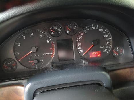 AUDI A4 2.4 V6 30V 4P AUTOM�TICO, Foto 2