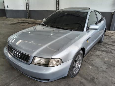 AUDI A4 2.4 V6 30V 4P AUTOM�TICO, Foto 10