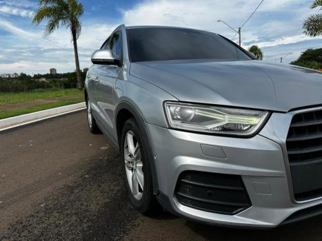 AUDI Q3 1.4 4P FLEX TFSI AMBIENTE S-TRONIC AUTOMTICO, Foto 3