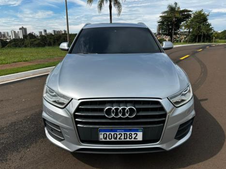 AUDI Q3 1.4 4P FLEX TFSI AMBIENTE S-TRONIC AUTOMTICO, Foto 4