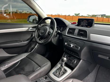 AUDI Q3 1.4 4P FLEX TFSI AMBIENTE S-TRONIC AUTOMTICO, Foto 8