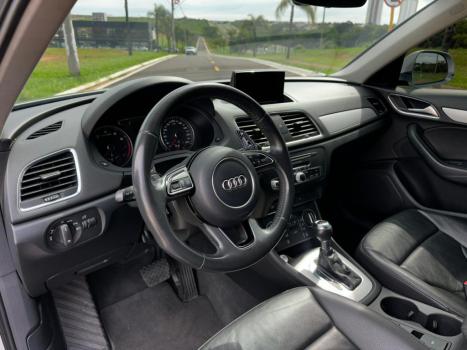 AUDI Q3 1.4 4P FLEX TFSI AMBIENTE S-TRONIC AUTOMTICO, Foto 9