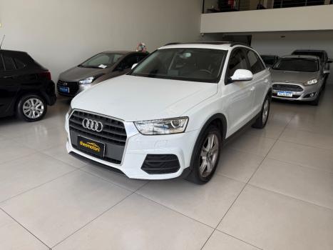 AUDI Q3 1.4 4P TFSI AMBIENTE S-TRONIC AUTOM�TICO, Foto 2