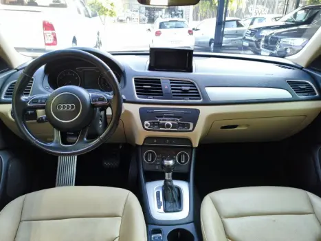 AUDI Q3 1.4 4P TFSI AMBIENTE S-TRONIC AUTOM�TICO, Foto 8