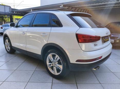 AUDI Q3 1.4 4P TFSI AMBIENTE S-TRONIC AUTOM�TICO, Foto 2