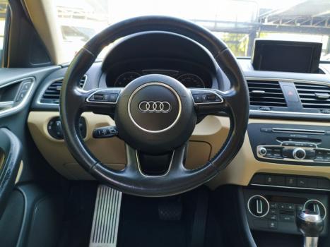 AUDI Q3 1.4 4P TFSI AMBIENTE S-TRONIC AUTOM�TICO, Foto 5