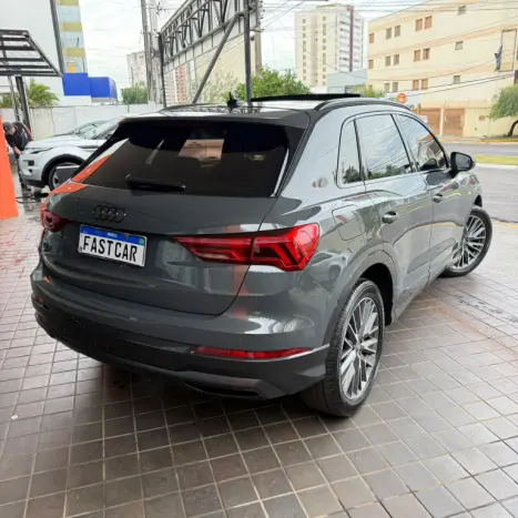 AUDI Q3 1.4 4P TFSI BLACK EDITION S-TRONIC AUTOM�TICO, Foto 5