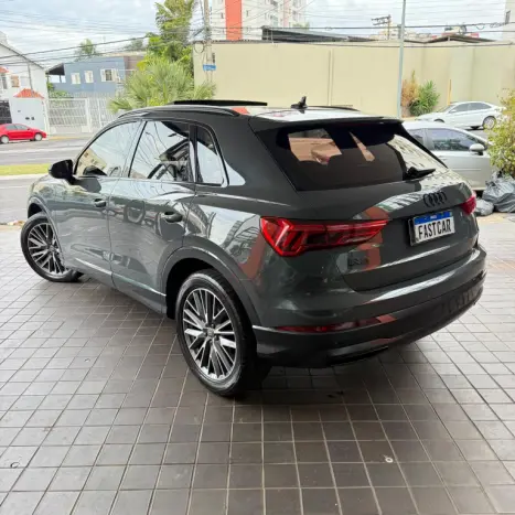 AUDI Q3 1.4 4P TFSI BLACK EDITION S-TRONIC AUTOM�TICO, Foto 6