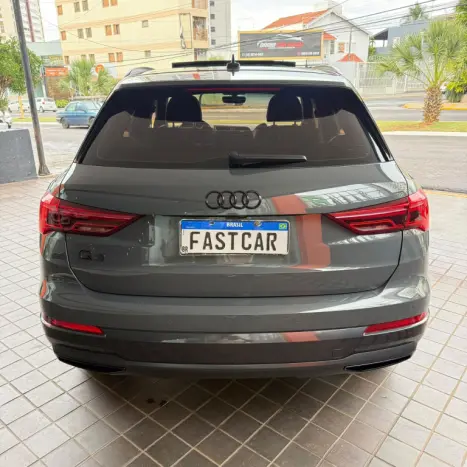 AUDI Q3 1.4 4P TFSI BLACK EDITION S-TRONIC AUTOM�TICO, Foto 8