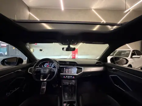 AUDI Q3 2.0 4P 40 TFSI SPORTBACK PERMORMANCE BLACK PLUS QUATTRO TIPTRONIC AUTOM�TICO, Foto 19