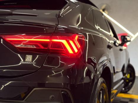 AUDI Q3 2.0 4P 40 TFSI SPORTBACK PERMORMANCE BLACK PLUS QUATTRO TIPTRONIC AUTOM�TICO, Foto 8