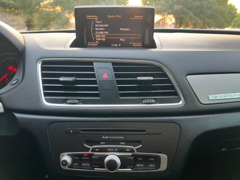 AUDI Q3 2.0 4P TFSI AMBIENTE QUATTRO S-TRONIC AUTOM�TICO, Foto 10
