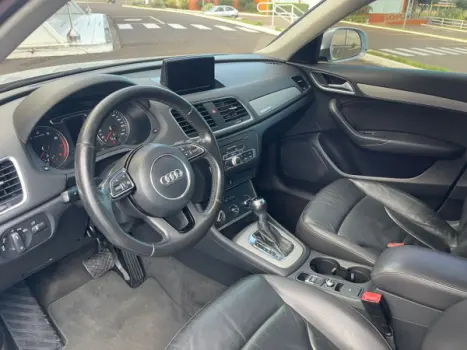 AUDI Q3 2.0 4P TFSI ATTRACTION QUATTRO S-TRONIC AUTOM�TICO, Foto 7