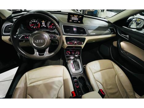 AUDI Q3 2.0 4P TFSI AMBITION QUATTRO S-TRONIC AUTOM�TICO, Foto 9