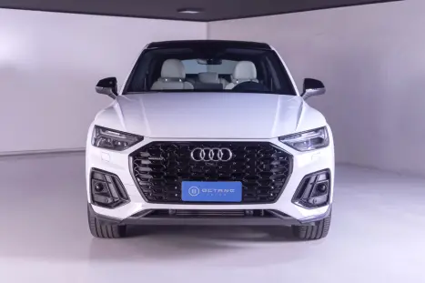 AUDI Q5 2.0 16V 4P TFSI SPORTBACK S-LINE BLACK S-TRONIC QUATTRO AUTOMÁTICO, Foto 1 AUDI Q5 2.0 16V 4P TFSI SPORTBACK S-LINE BLACK S-TRONIC QUATTRO AUTOMÁTICO, Foto 1