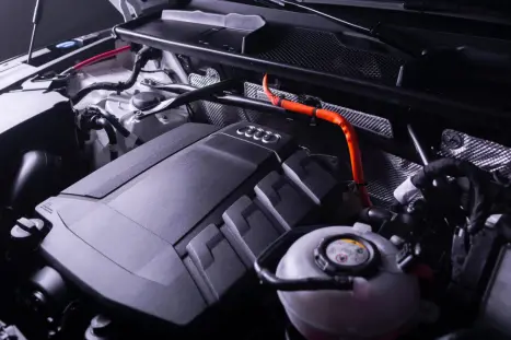 AUDI Q5 2.0 16V 4P TFSI SPORTBACK S-LINE BLACK S-TRONIC QUATTRO AUTOMÁTICO, Foto 10 AUDI Q5 2.0 16V 4P TFSI SPORTBACK S-LINE BLACK S-TRONIC QUATTRO AUTOMÁTICO, Foto 10