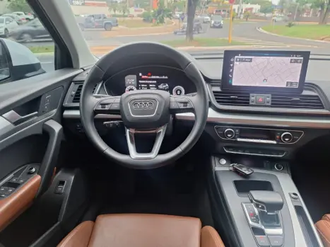 AUDI Q5 2.0 16V 4P TFSI S-LINE QUATTRO S-TRONIC AUTOMTICO, Foto 17