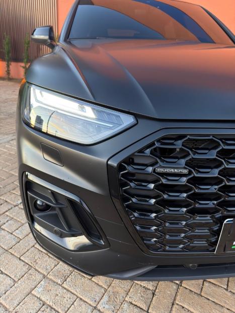 AUDI Q5 2.0 16V 4P TFSI SPORTBACK S-LINE BLACK S-TRONIC QUATTRO AUTOM�TICO, Foto 3
