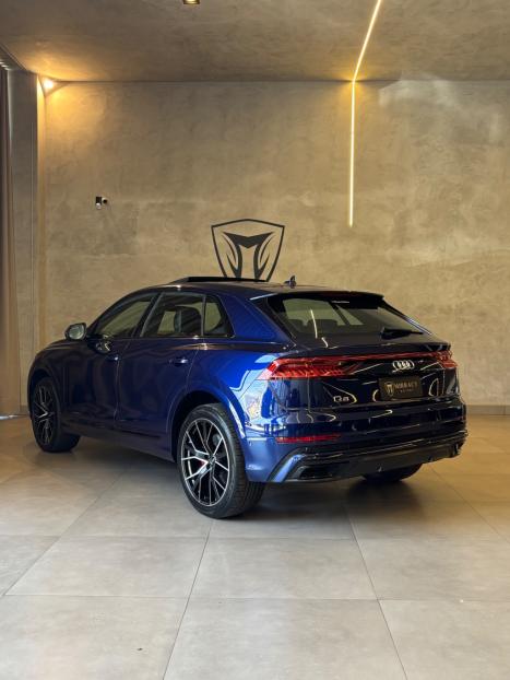 AUDI Q8 3.0 V6 24V 4P TFSI PERFORMANCE BLACK QUATTRO AUTOMTICO TIPTRONIC, Foto 4
