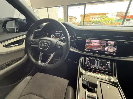 AUDI Q8 3.0 V6 24V 4P TFSI PERFORMANCE BLACK QUATTRO AUTOM�TICO TIPTRONIC, Foto 12