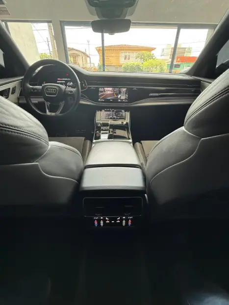 AUDI Q8 3.0 V6 24V 4P TFSI PERFORMANCE BLACK QUATTRO AUTOM�TICO TIPTRONIC, Foto 14