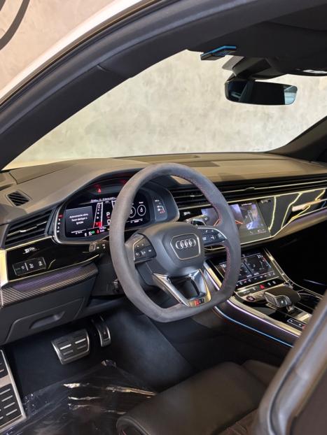 AUDI RS Q8 4.0 V8 32V 4P TWINTURBO MHEV AUTOM�TICO QUATTRO TIPTRONIC, Foto 5