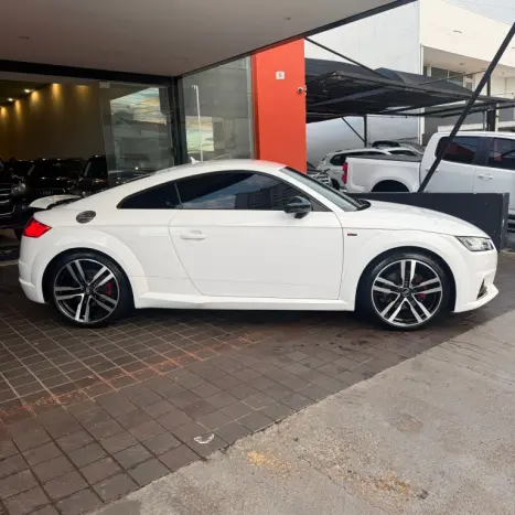 AUDI TT 2.0 16V TFSI COUP� S-TRONIC AUTOM�TICO, Foto 3