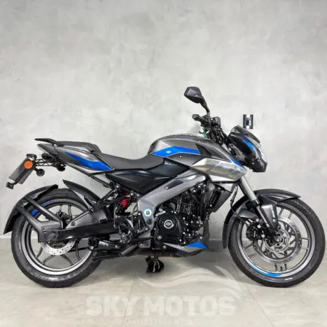 BAJAJ Dominar 200 , Foto 1