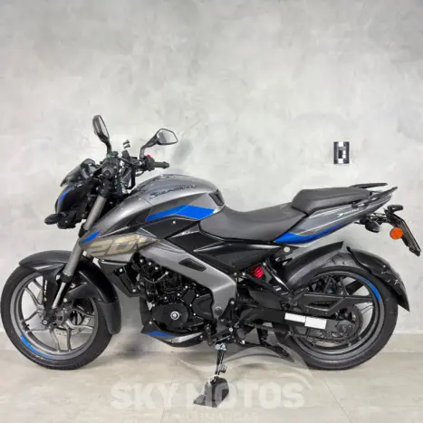 BAJAJ Dominar 200 , Foto 14