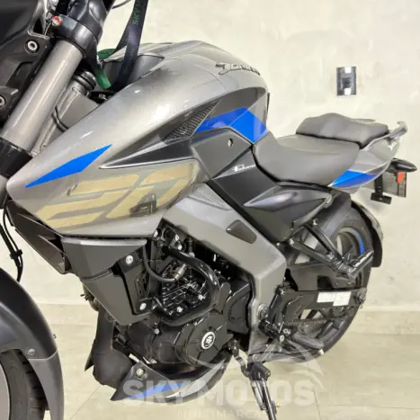 BAJAJ Dominar 200 , Foto 17