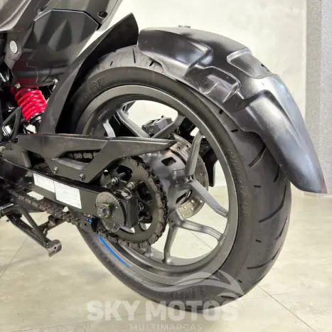 BAJAJ Dominar 200 , Foto 19