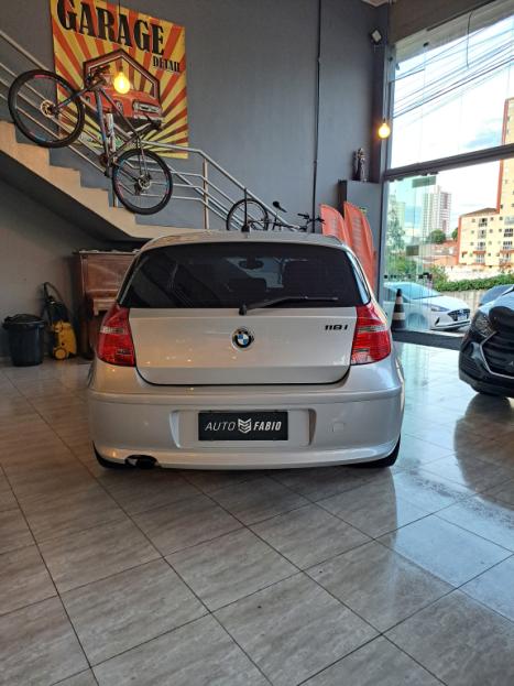 BMW 118i 2.0 16V 4P HATCH AUTOM�TICO, Foto 3