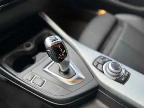 BMW 120i 2.0 16V 4P SPORT ACTIVEFLEX AUTOM�TICO, Foto 10