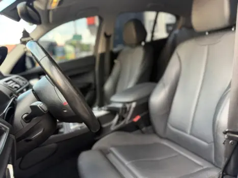 BMW 120i 2.0 16V 4P SPORT ACTIVEFLEX AUTOM�TICO, Foto 11