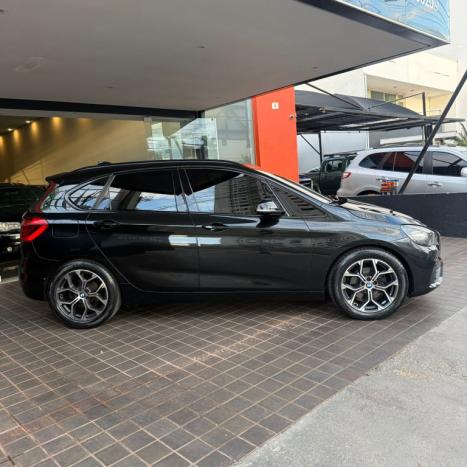 BMW 220I 2.0 16V 4P ACTIVEFLEX CAT GP TURBO AUTOMÁTICO, Foto 3 BMW 220I 2.0 16V 4P ACTIVEFLEX CAT GP TURBO AUTOMÁTICO, Foto 3