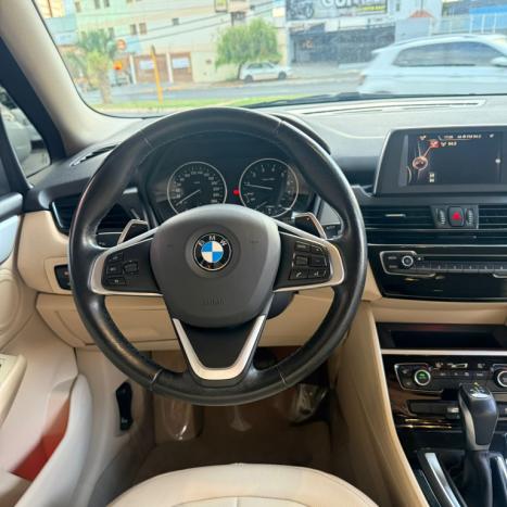 BMW 220I 2.0 16V 4P ACTIVEFLEX CAT GP TURBO AUTOMÁTICO, Foto 14 BMW 220I 2.0 16V 4P ACTIVEFLEX CAT GP TURBO AUTOMÁTICO, Foto 14