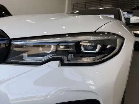 BMW 320I 2.0 16V 4P M SPORT GP TURBO ACTIVE FLEX AUTOM�TICO, Foto 9