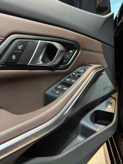 BMW 320I 2.0 16V 4P M SPORT GP TURBO ACTIVE FLEX AUTOM�TICO, Foto 18