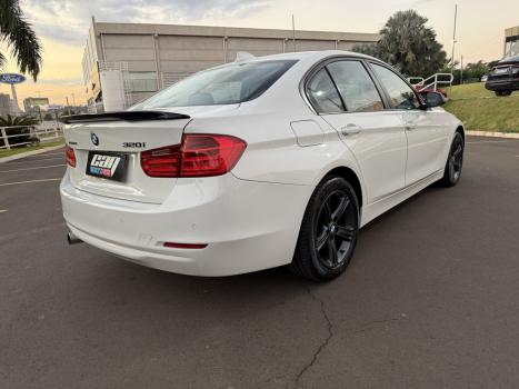 BMW 320I 2.0 16V 4P GP TURBO ACTIVE FLEX AUTOM�TICO, Foto 7