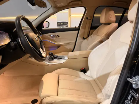 BMW 320I 2.0 16V 4P GP TURBO ACTIVE FLEX AUTOMÁTICO, Foto 14
