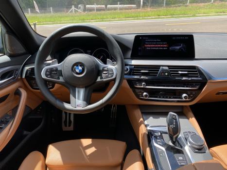 BMW 530E 2.0 16V 4P TWINPOWER H�BRIDO M SPORT AUTOM�TICO, Foto 13