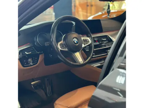 BMW 530I 2.0 16V 4P M SPORT TURBO AUTOMTICO, Foto 14