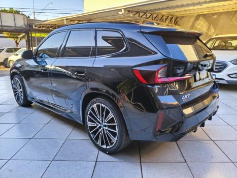 BMW IX1 EL�TRICO 4P XDRIVE30 M SPORT, Foto 3