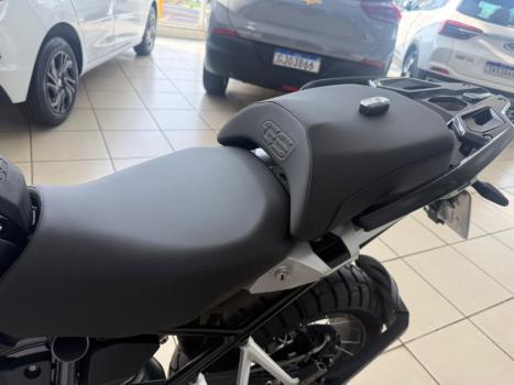 BMW R 1250 GS TRIPLE BLACK, Foto 2