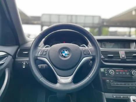 BMW X1 2.0 16V 4P S DRIVE 20I GP AUTOM�TICO, Foto 9